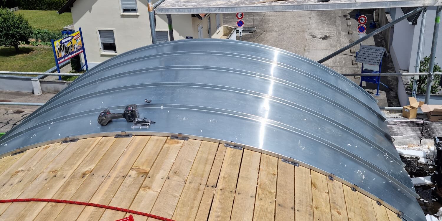 20220701_133612 1500X750 | Real Toiture Pose de couverture, bardage et zinguerie pour toiture à côté de Mulhouse et Saint-Louis Montbéliard