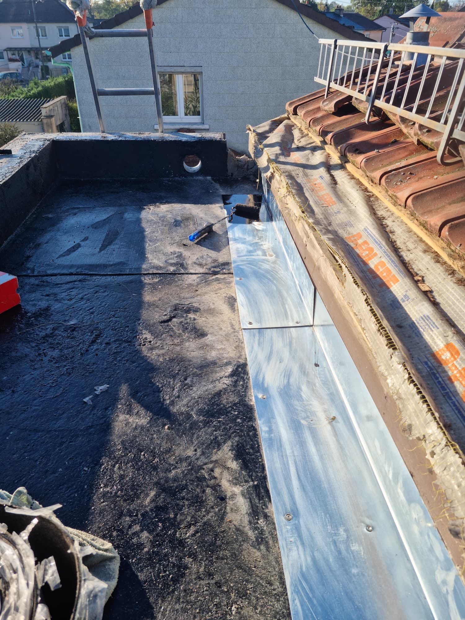Travaux d&#8217;étanchéité pour toiture et pose de membrane proche de Mulhouse et Colmar Saint-Louis 1